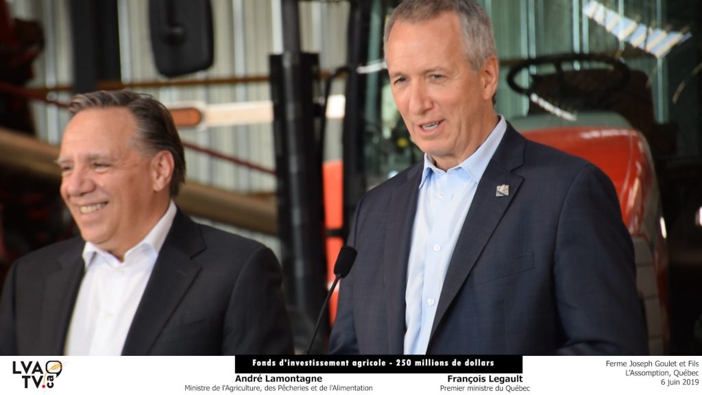 M. François Legault, premier ministre du Québec et M. André Lamontagne, ministre de l'Agriculture, des Pêcheries et de l'Alimentation