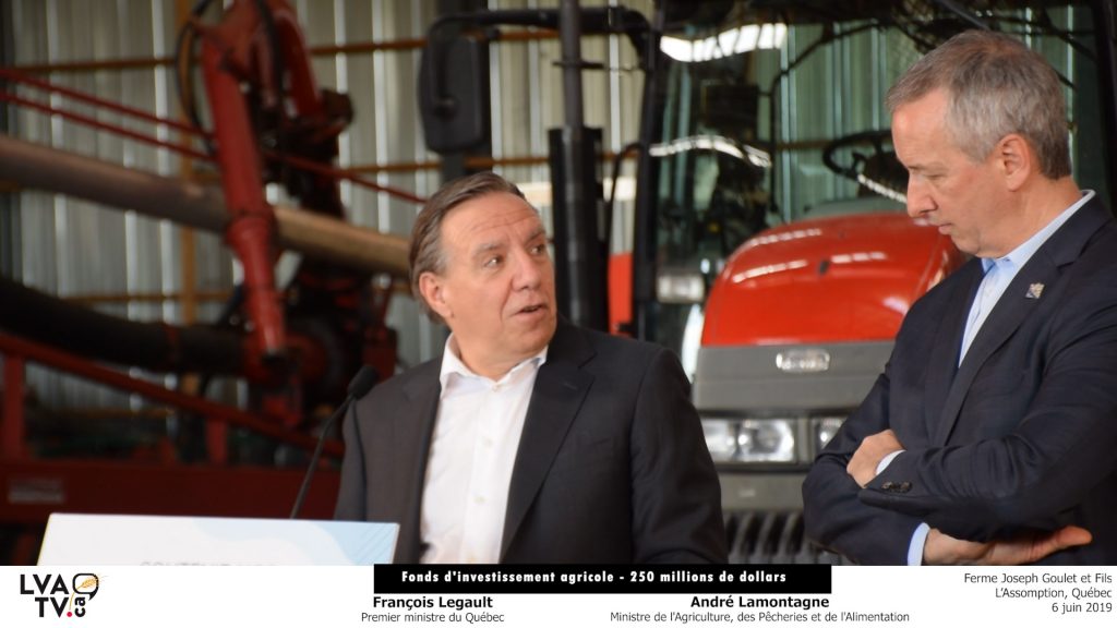 M. François Legault, premier ministre du Québec et M. André Lamontagne, ministre de l'Agriculture, des Pêcheries et de l'Alimentation